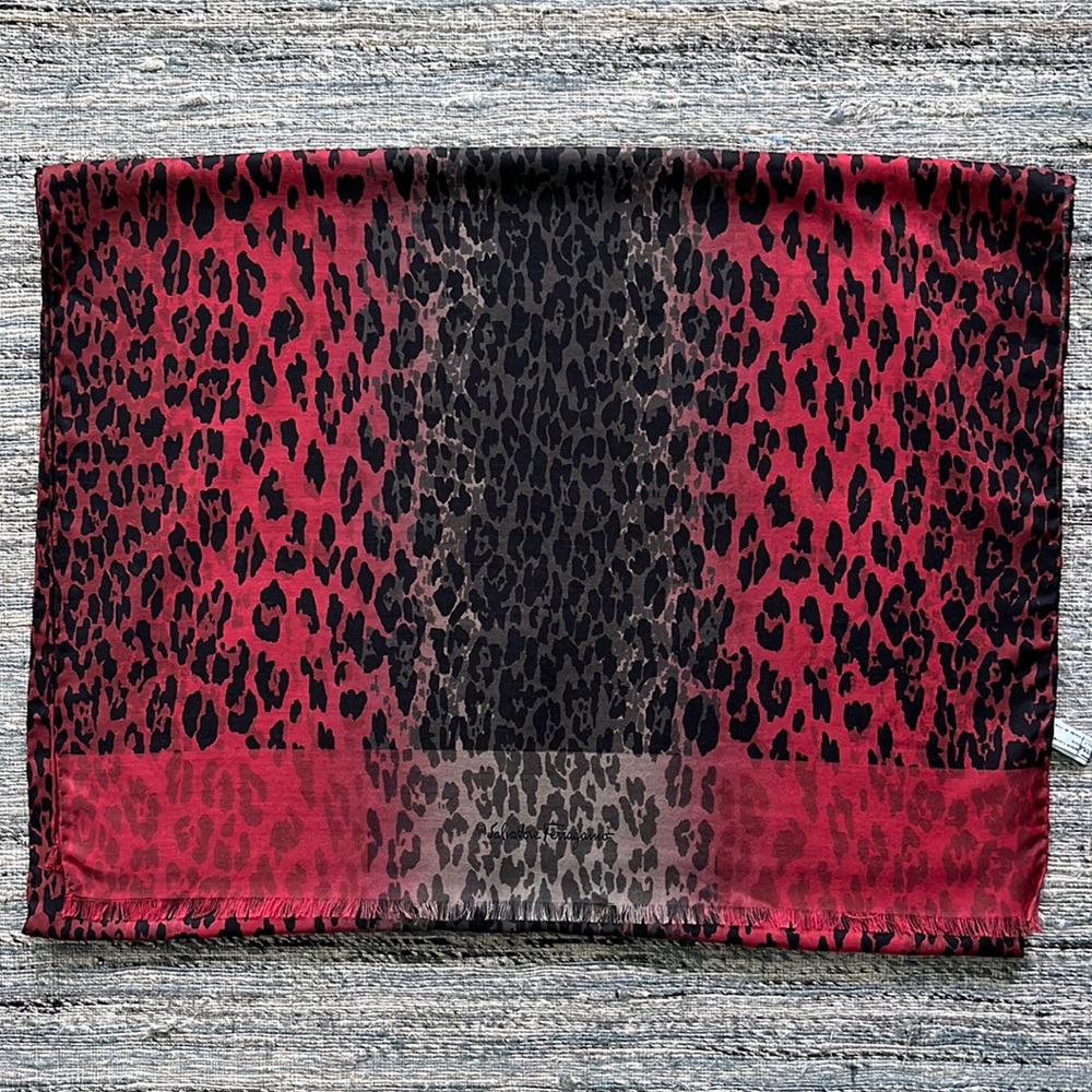 Silk and Cashmere Blend Leopard Long Scarf from Salvatore Ferragamo